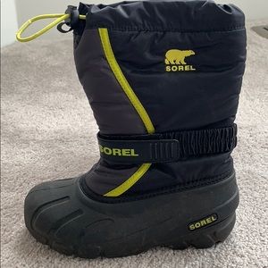 Kids Sorel Snow boots size 2
